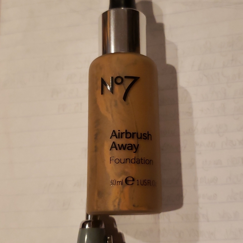 Airbrush away foundation
